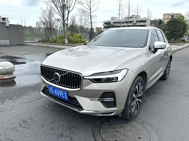VOLVO XC60