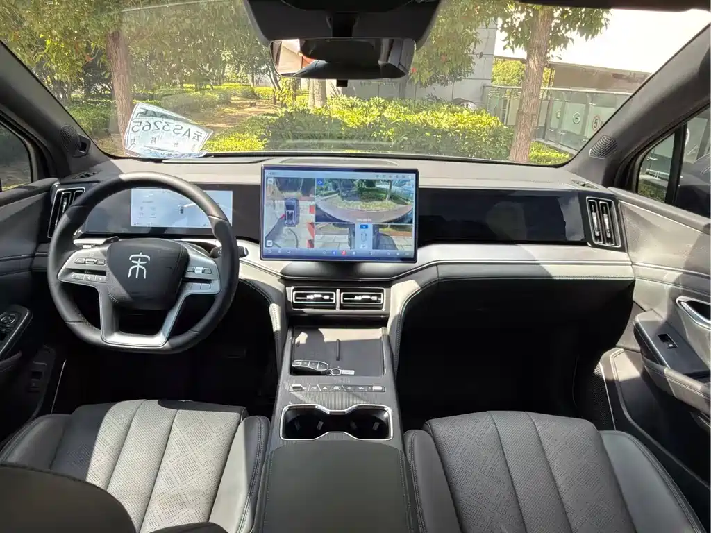 BYD L DM-i — миниатюра 5