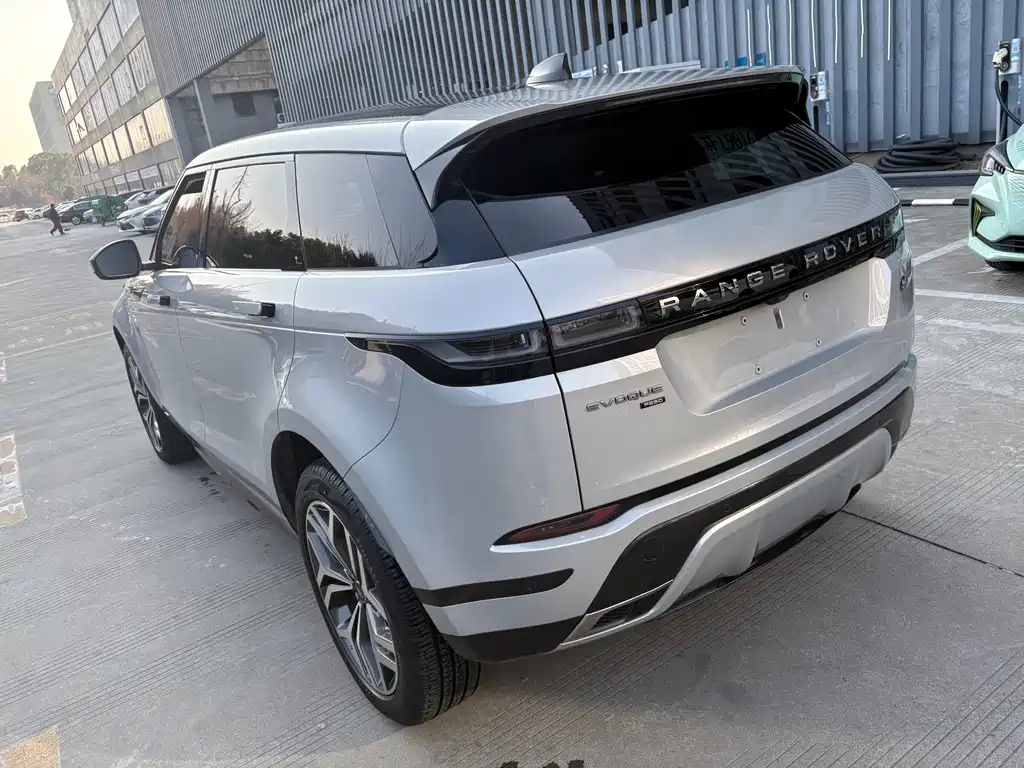 LAND ROVER RANGE ROVER AURORA