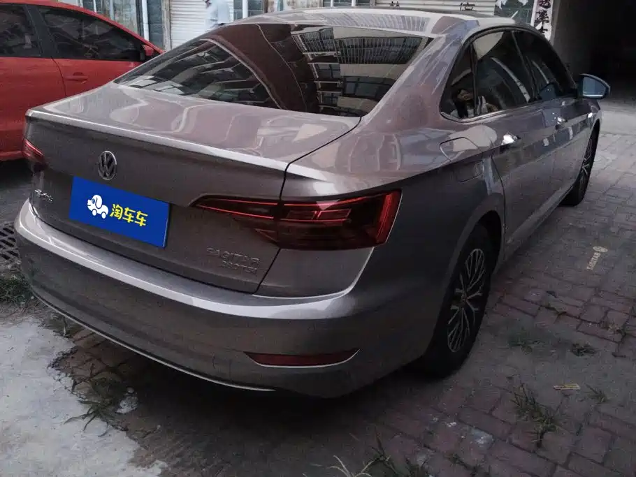Volkswagen Sagitar — миниатюра 3