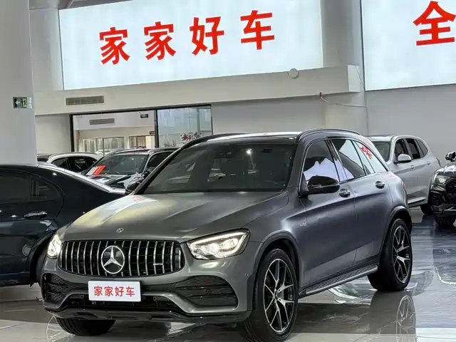 MERCEDES-BENZ GLC AMG