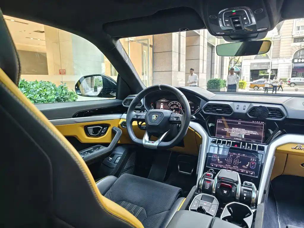 Lamborghini Urus 4.0T V8 S, фото 15