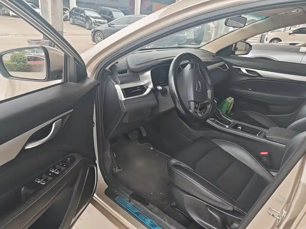 Geely Emgrand — миниатюра 16