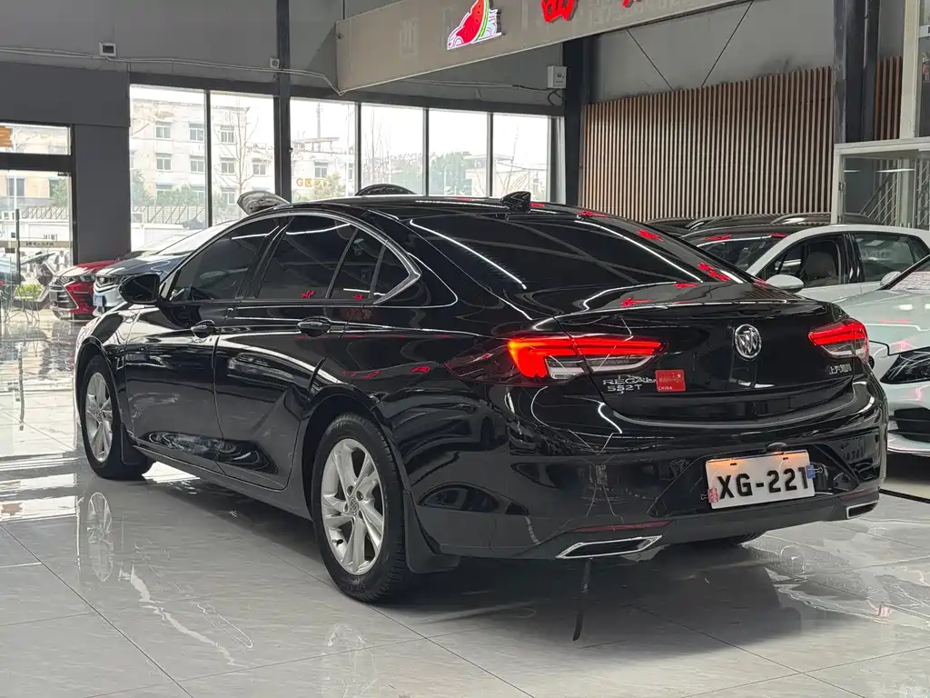 Buick Regal — миниатюра 9