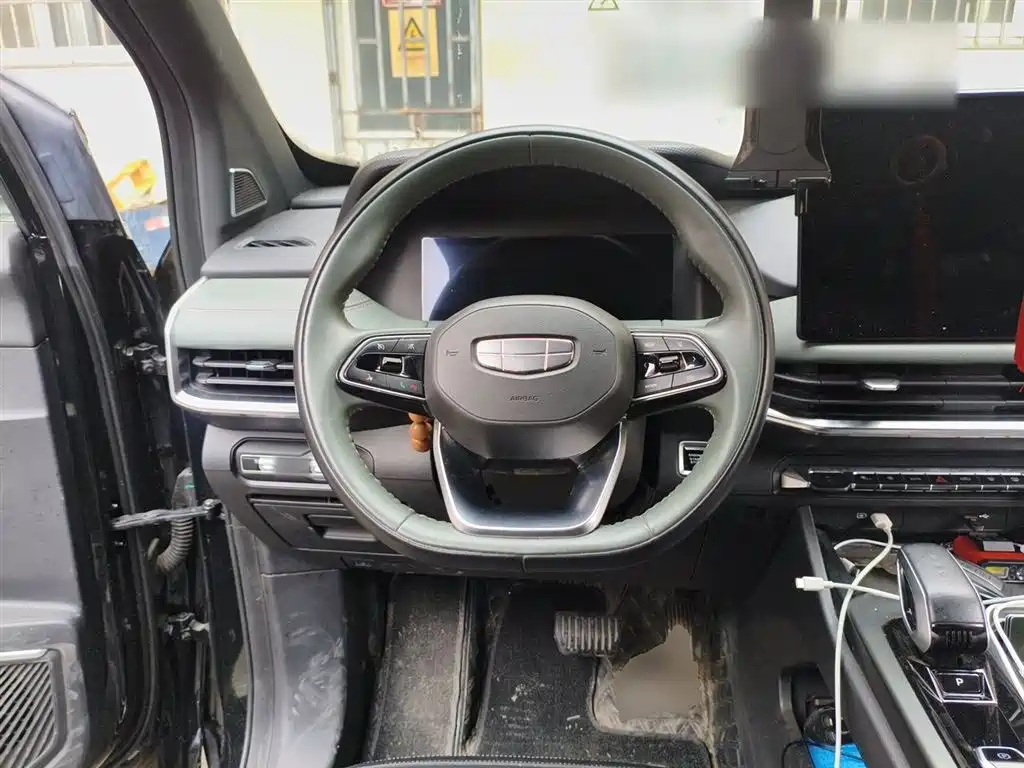 Geely HaoyueL L 2024 2.0T DCT Luxury