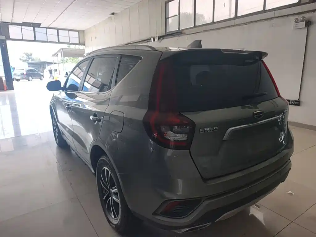 Geely Vision X6 — миниатюра 5