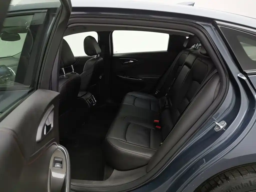 Chevrolet Malibu XL — миниатюра 15