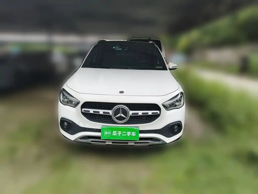 Mercedes-Benz GLA — миниатюра 23