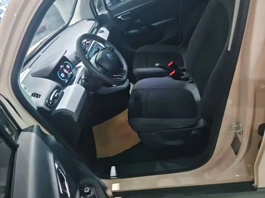 Leapmotor Leapmotor T03 — миниатюра 15
