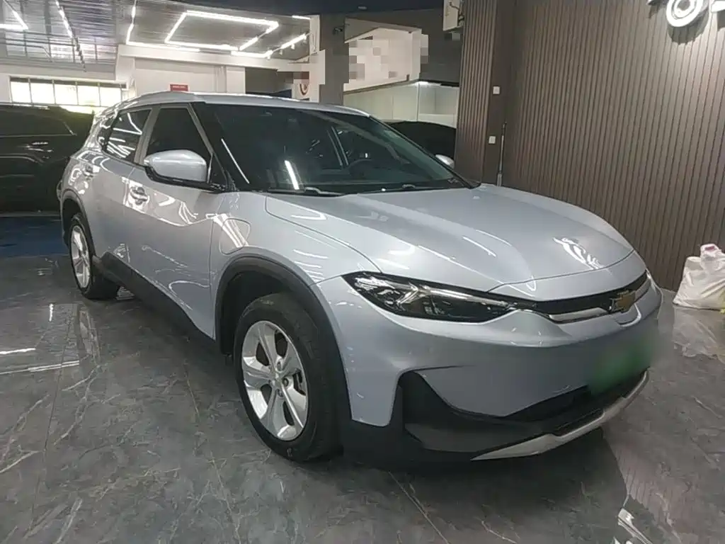 Chevrolet Menlo — миниатюра 4