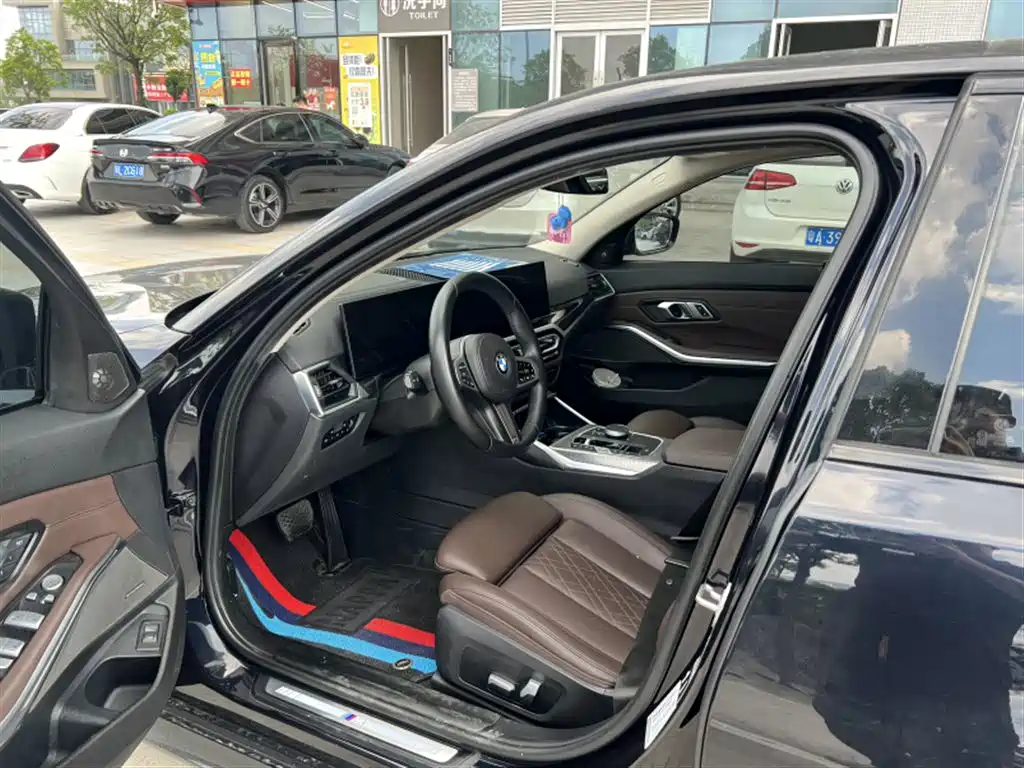 BMW 3 Series — миниатюра 5