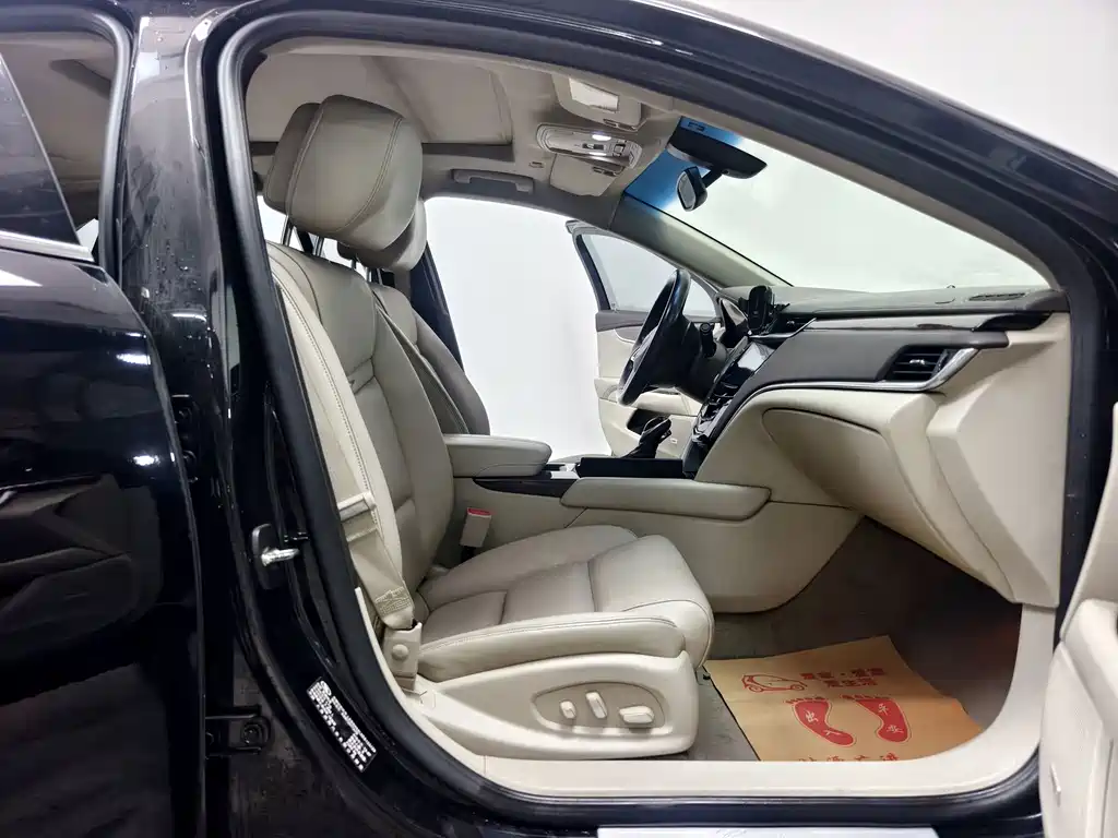 Cadillac XTS — миниатюра 14