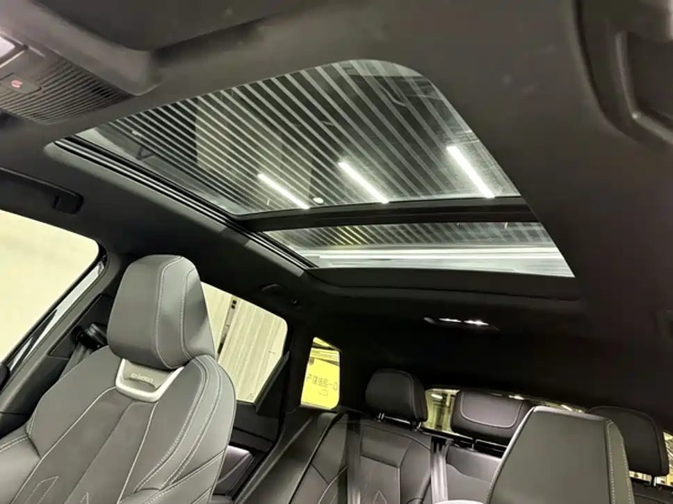 Audi Q4 e-tron — миниатюра 14
