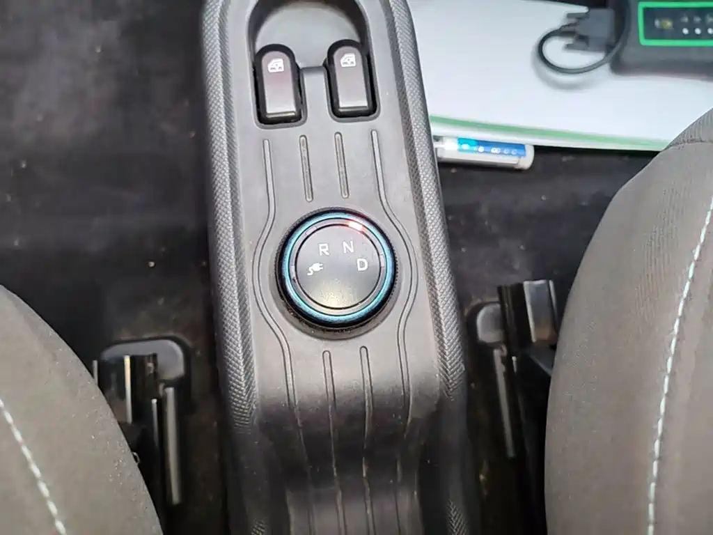 Wuling MINIEV — миниатюра 14