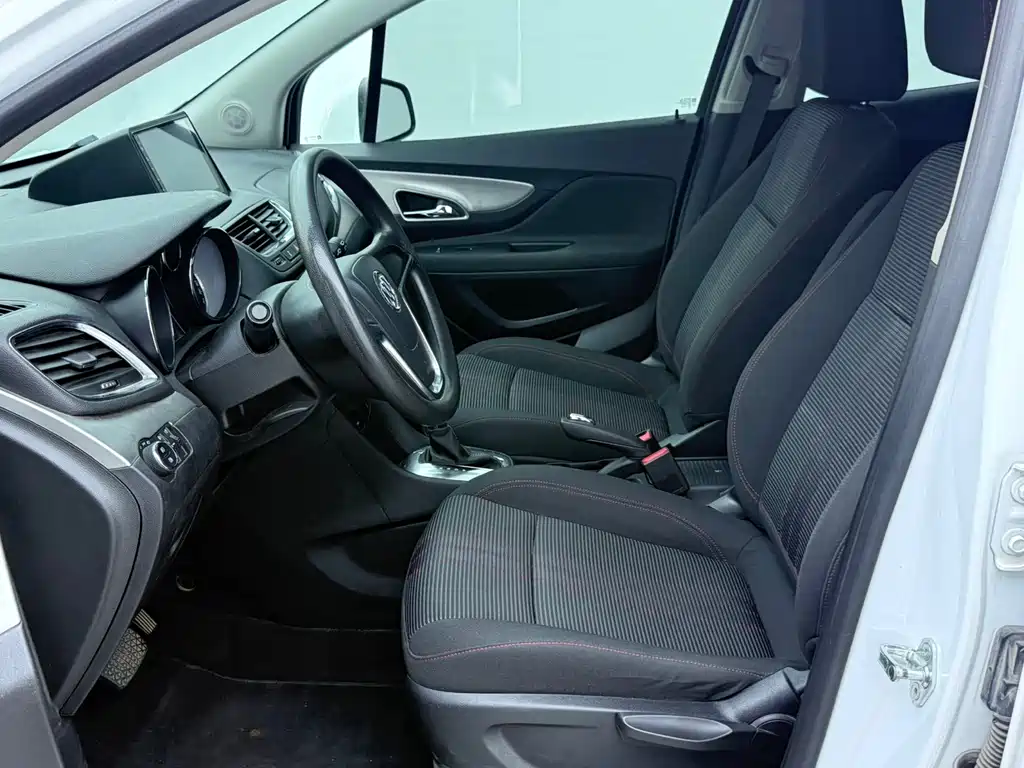 Buick Encore — миниатюра 8