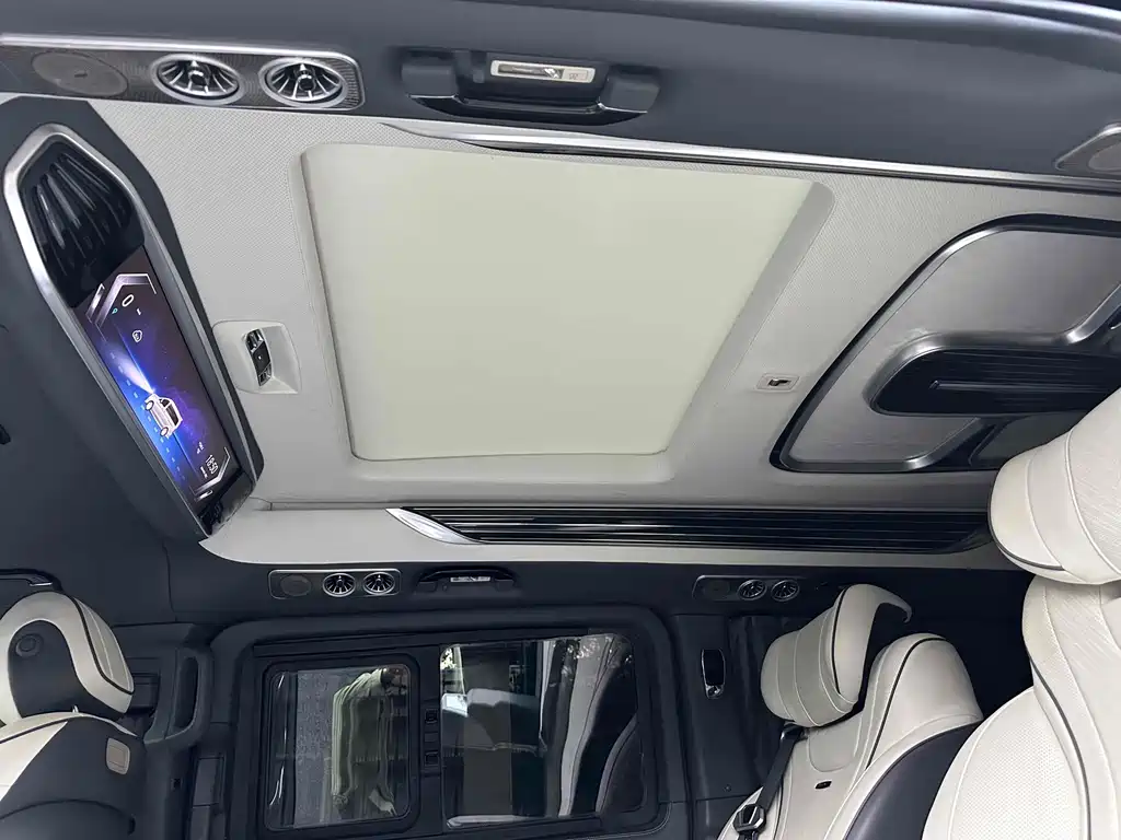 MERCEDES-BENZ V CLASS