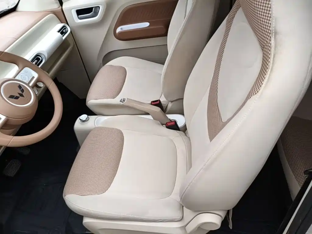 Wuling MINIEV — миниатюра 15