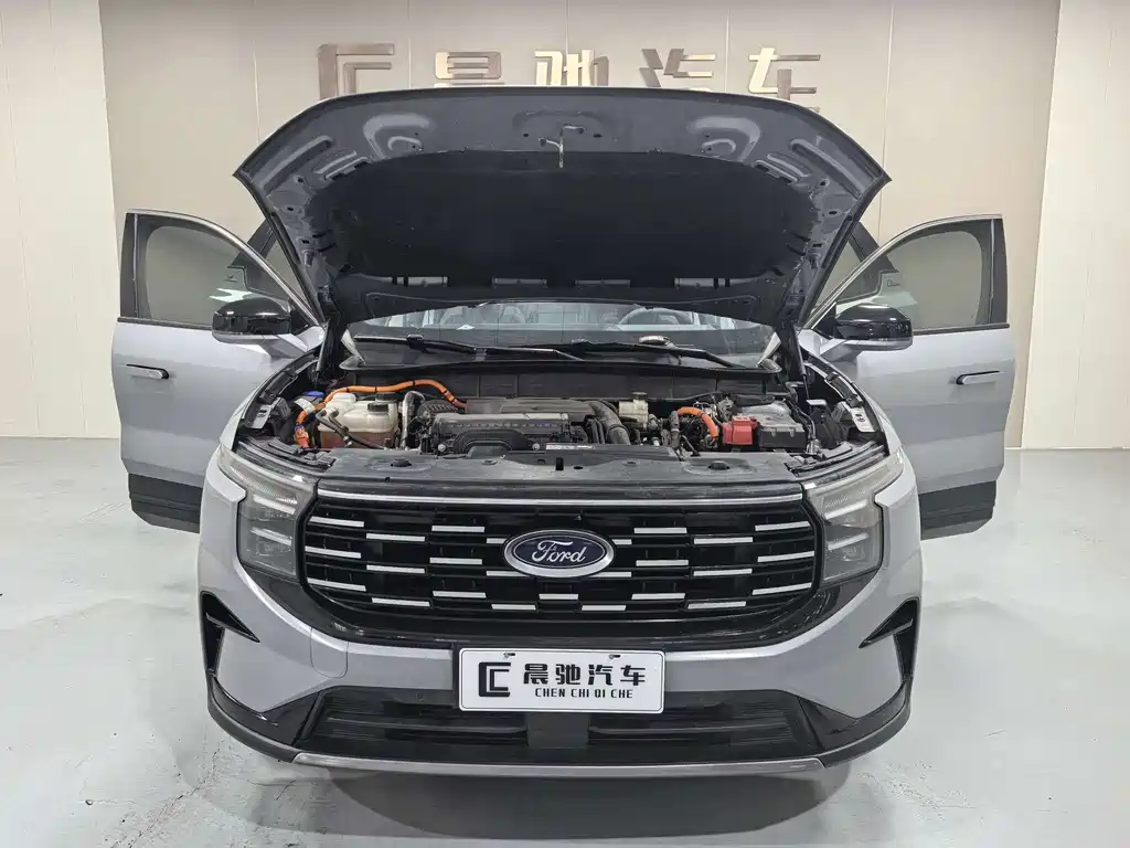 Ford Edge — миниатюра 16