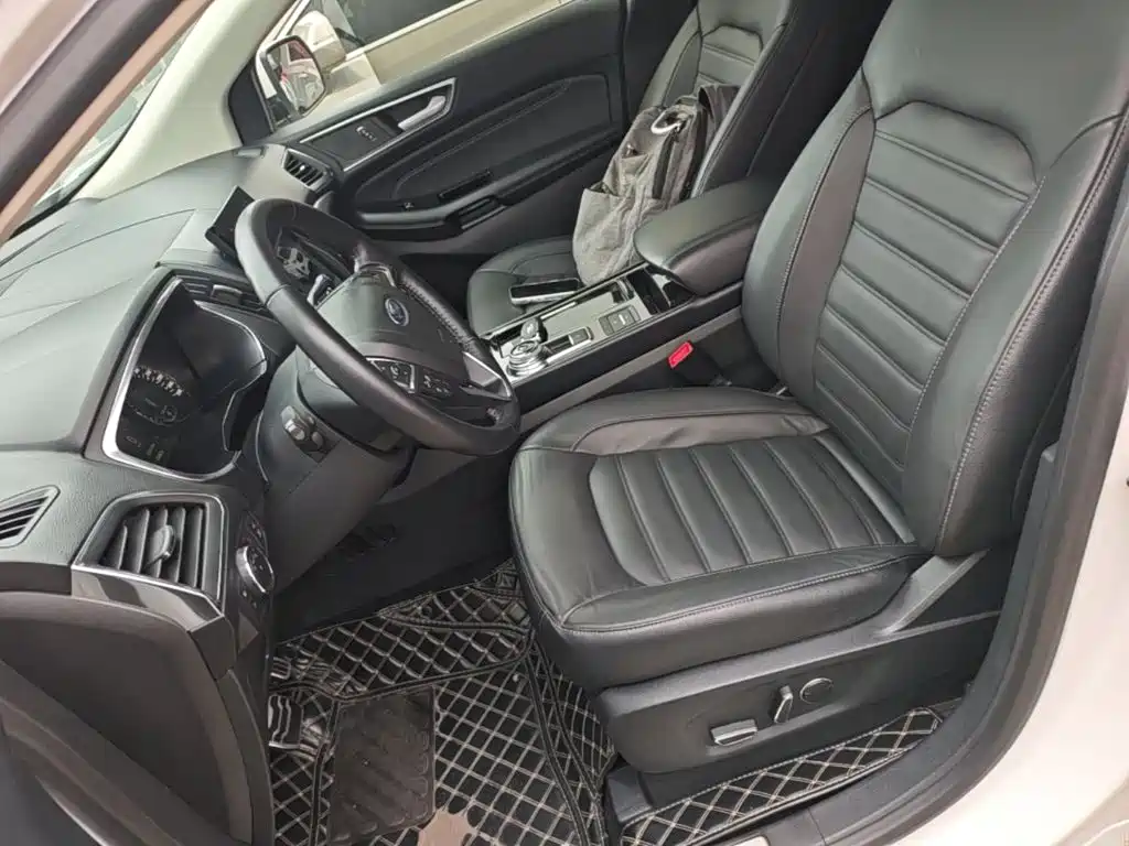 Ford Edge — миниатюра 15