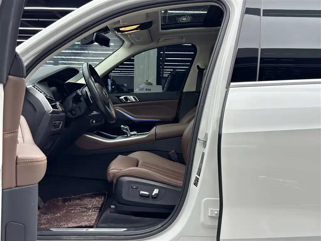 BMW X5 2019 xDrive40i M Sport
