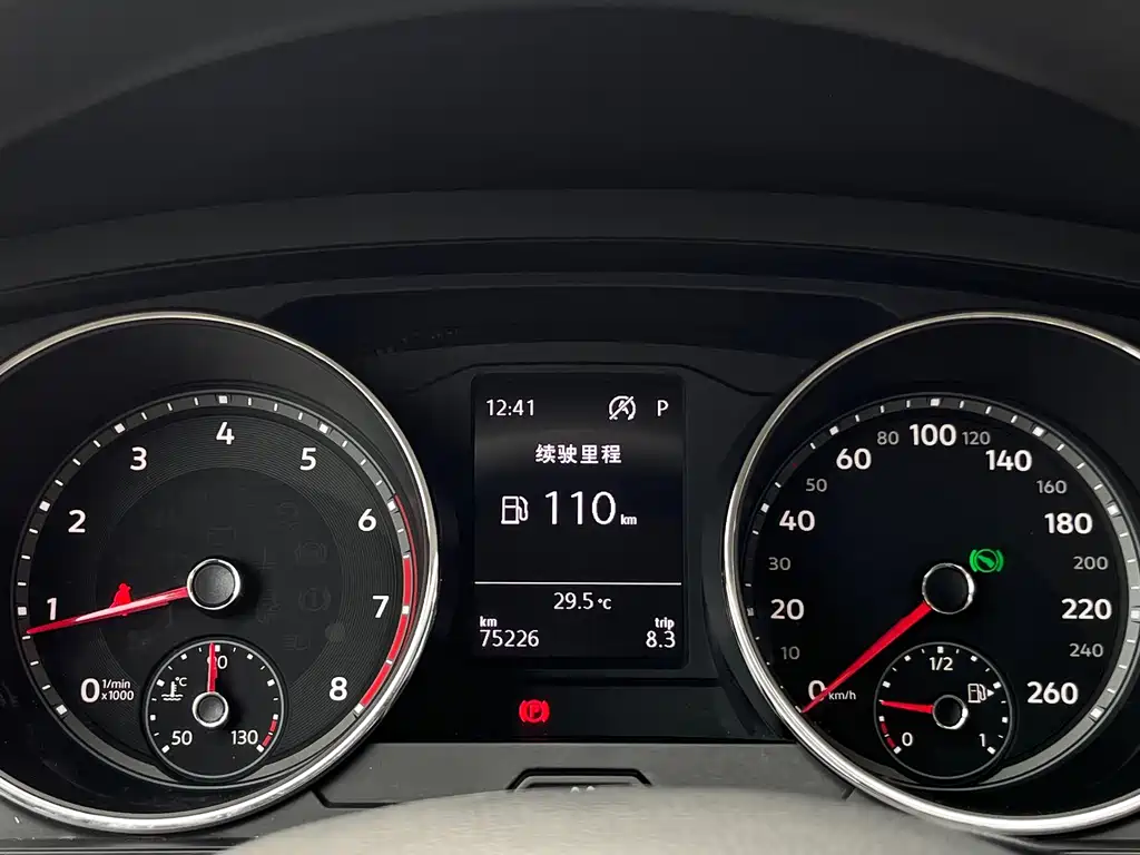 Volkswagen Tiguan L — миниатюра 15