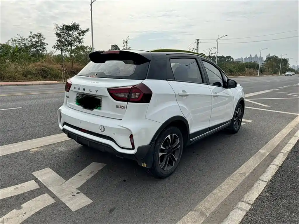 GEELY GEOMETRY EX3 KUNG FU COW