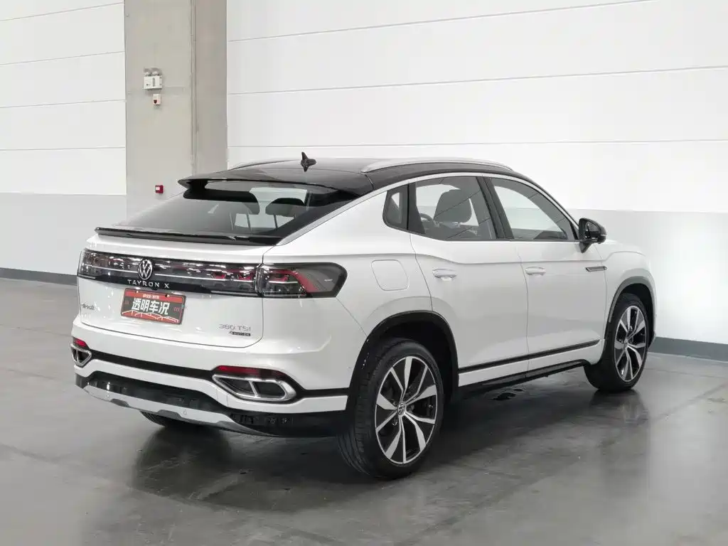 Volkswagen X — миниатюра 2