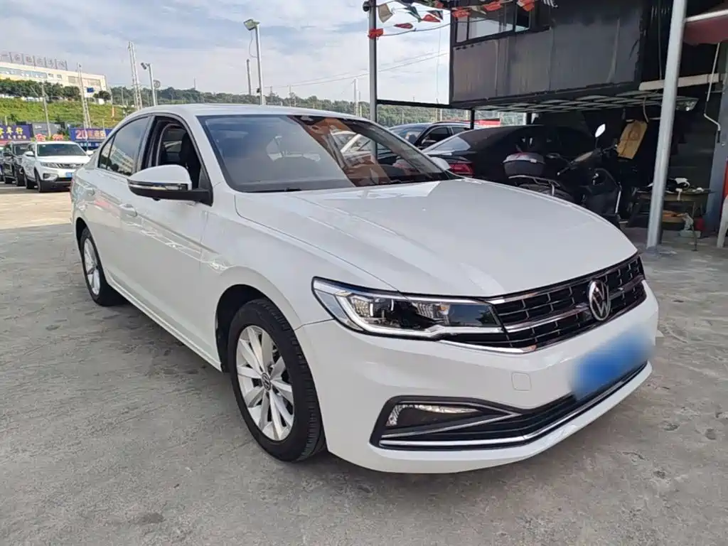 Volkswagen Bora 2021 1.5L AT Comfort Smart Connect