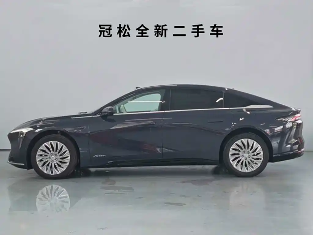 Buick Electra L7 — миниатюра 3