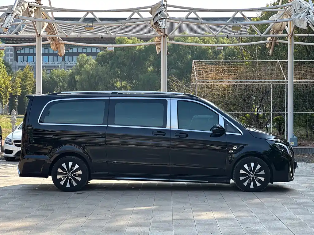 Mercedes-Benz Vito — миниатюра 4