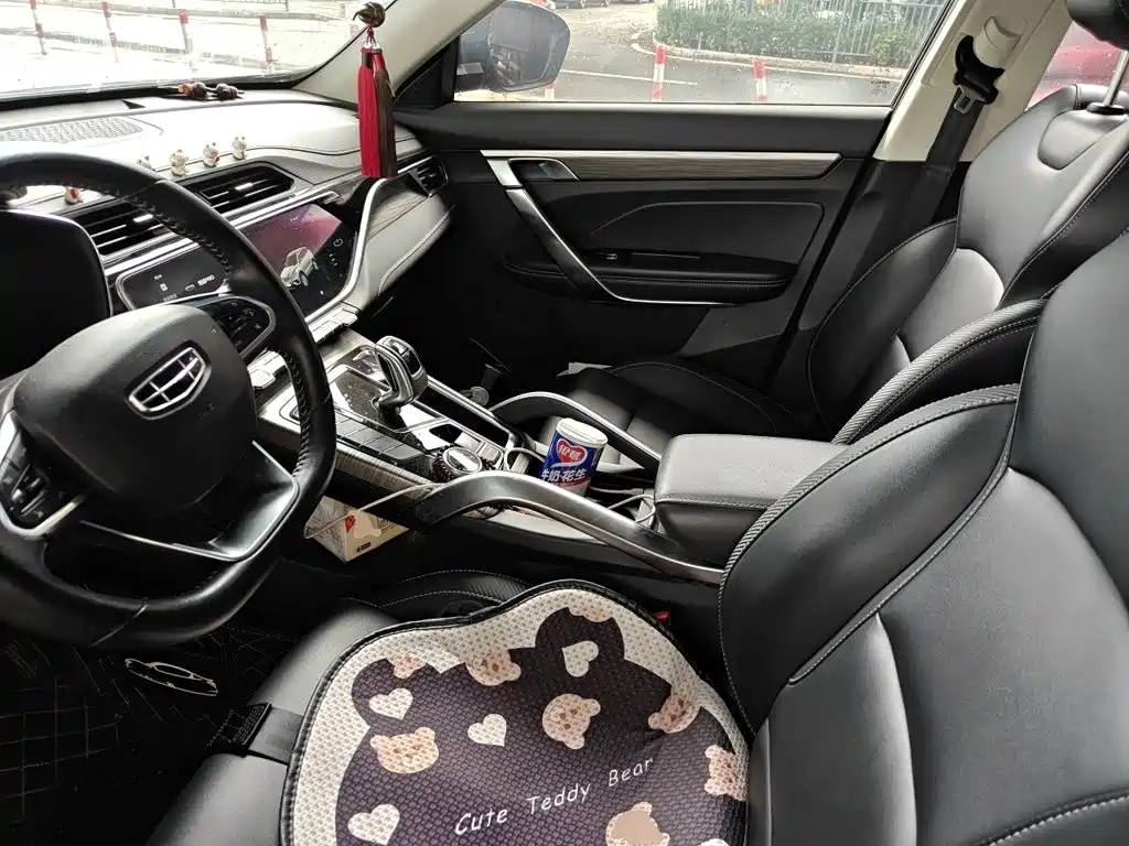 Geely Boyue — миниатюра 11