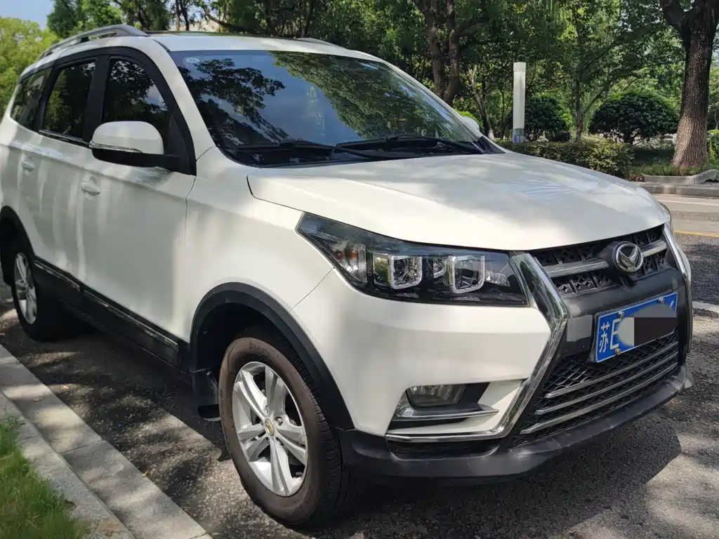 BAIC HUANSU BAIC MAGIC SPEED S3