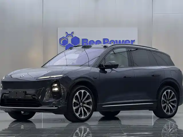 2025 Nio ES6