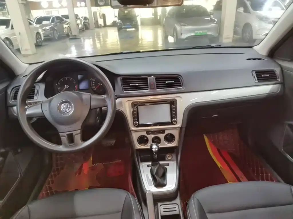 Volkswagen Lavida — миниатюра 10