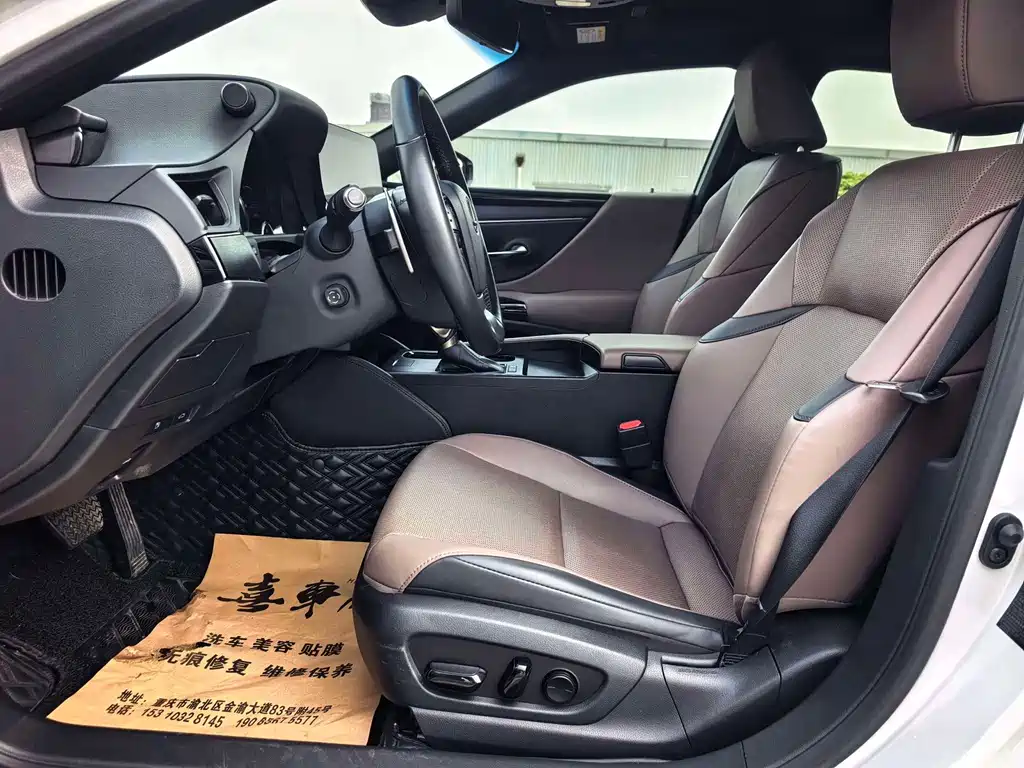 Lexus ES — миниатюра 8