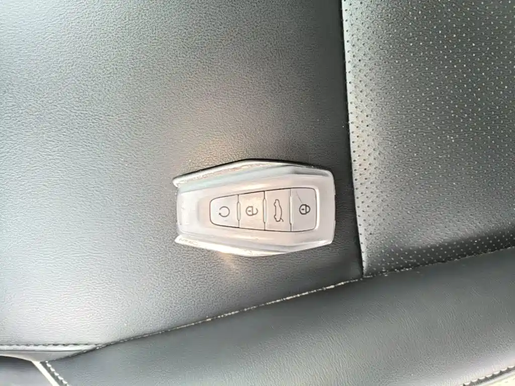 Geely Binyue — миниатюра 9
