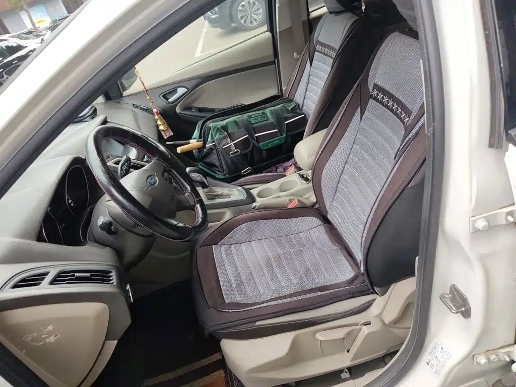 Ford Focus — миниатюра 16