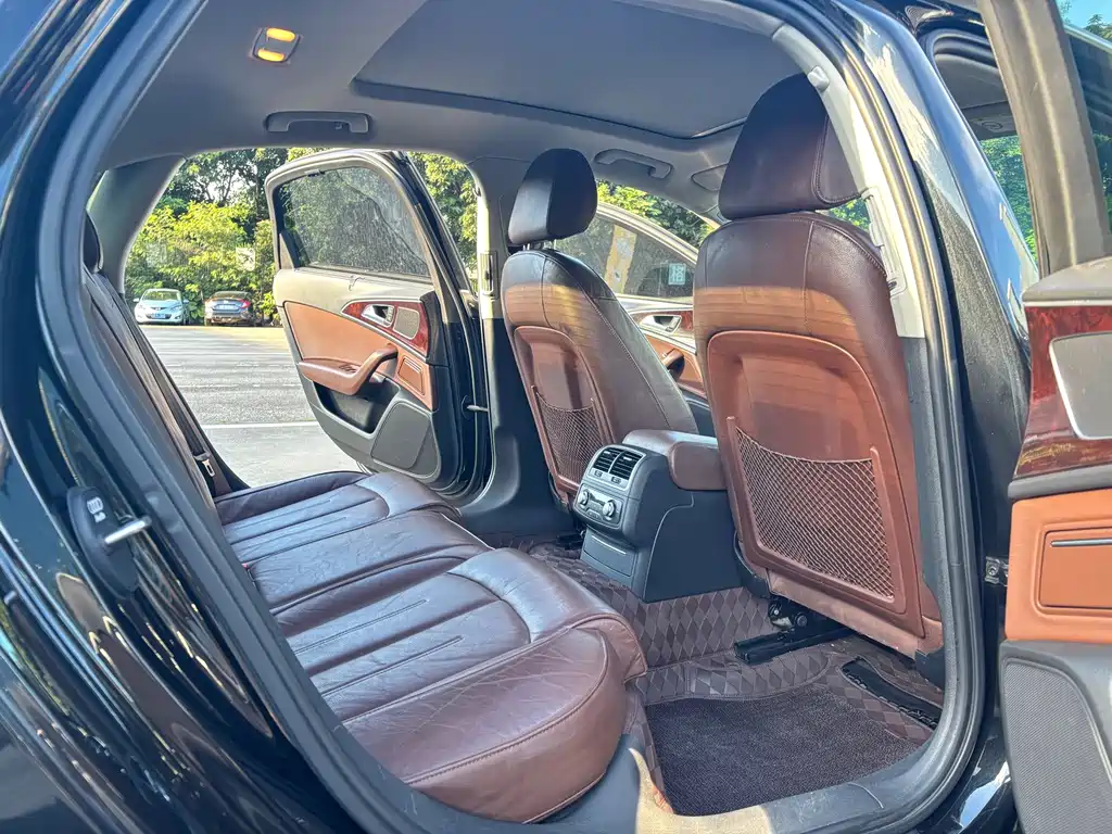 Audi A6L — миниатюра 14