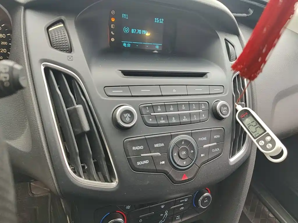 Ford Focus — миниатюра 13