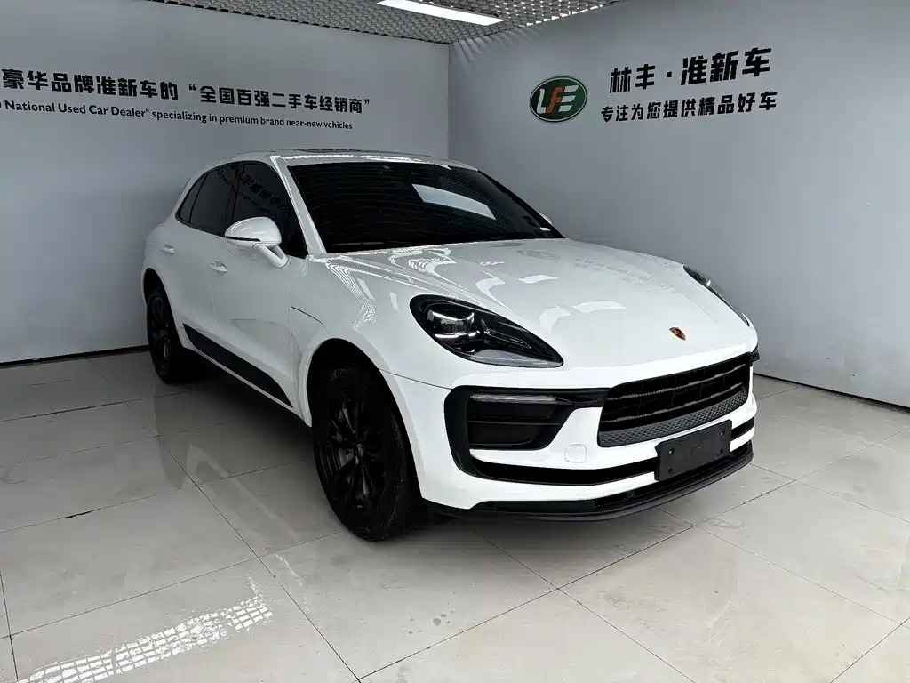 Porsche Macan — миниатюра 4