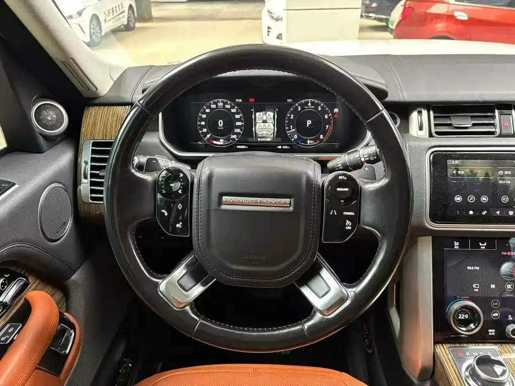 Land Rover Range Rover 2018 3.0T