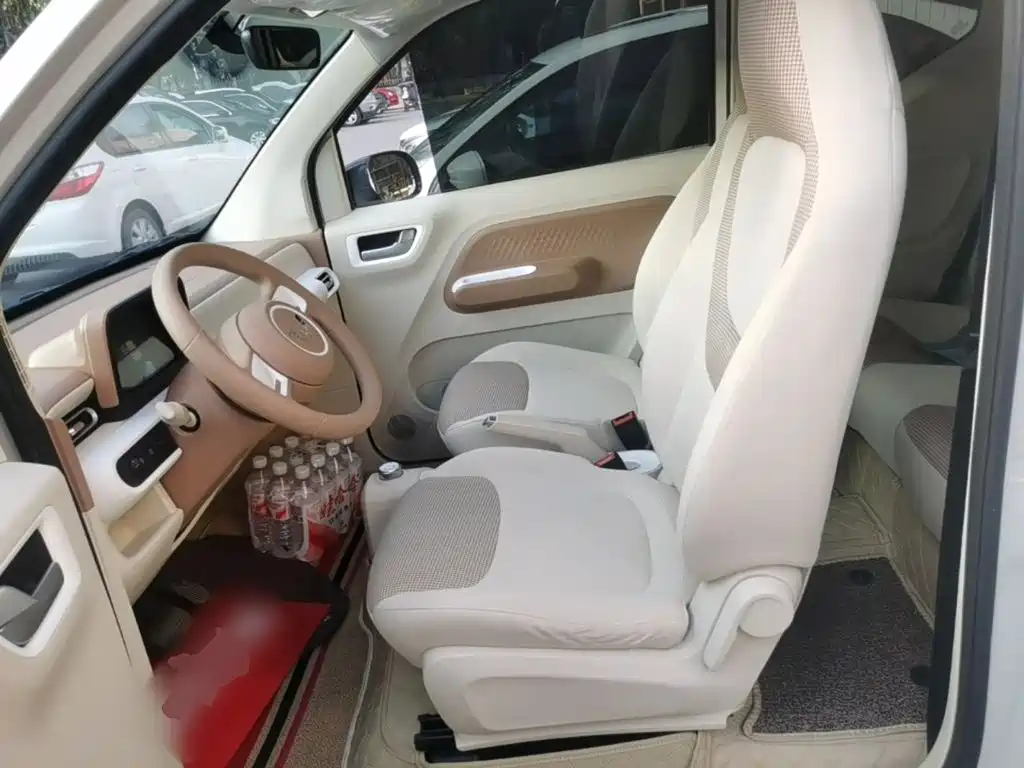 Wuling MINIEV — миниатюра 15