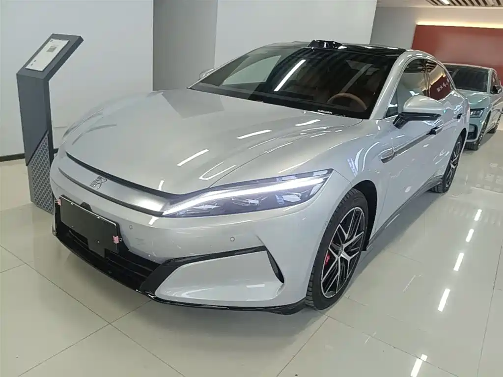 Byd 汉L 2025
