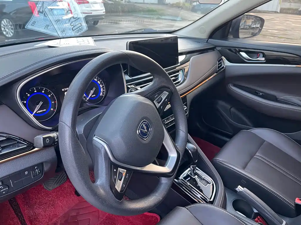Changan Eado DT — миниатюра 7
