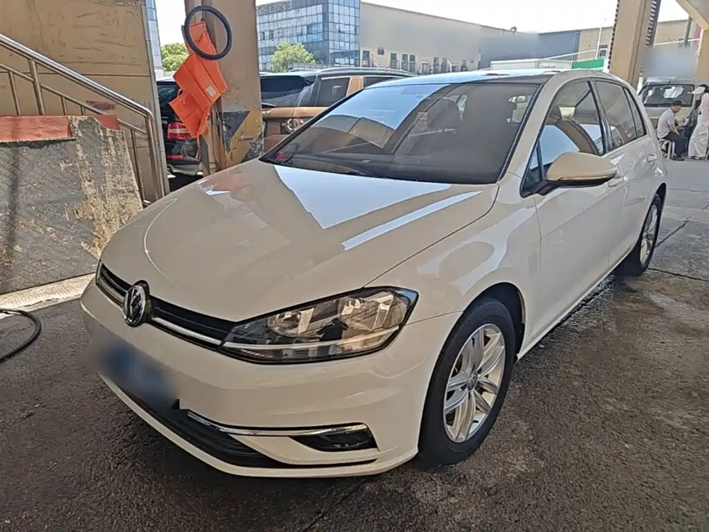 Volkswagen Golf 2020