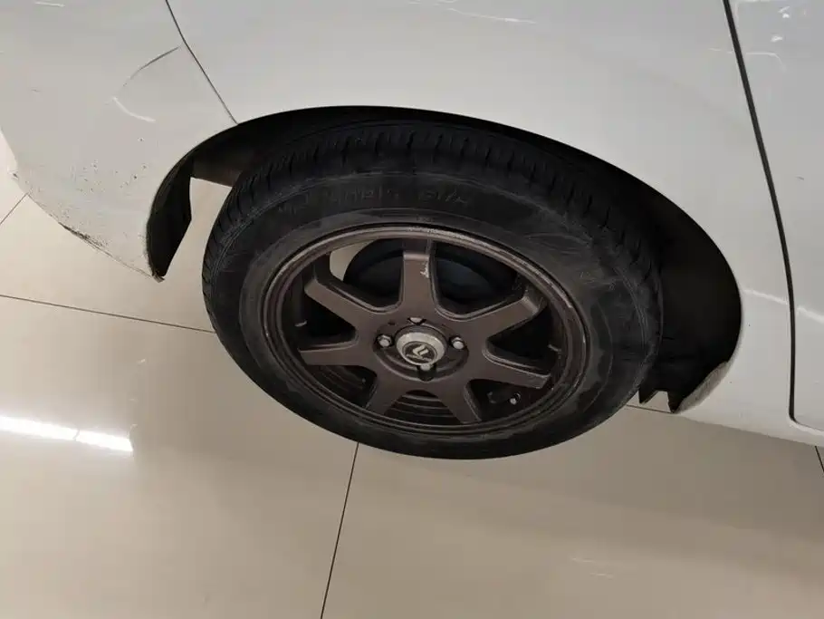 Honda Fit — миниатюра 6