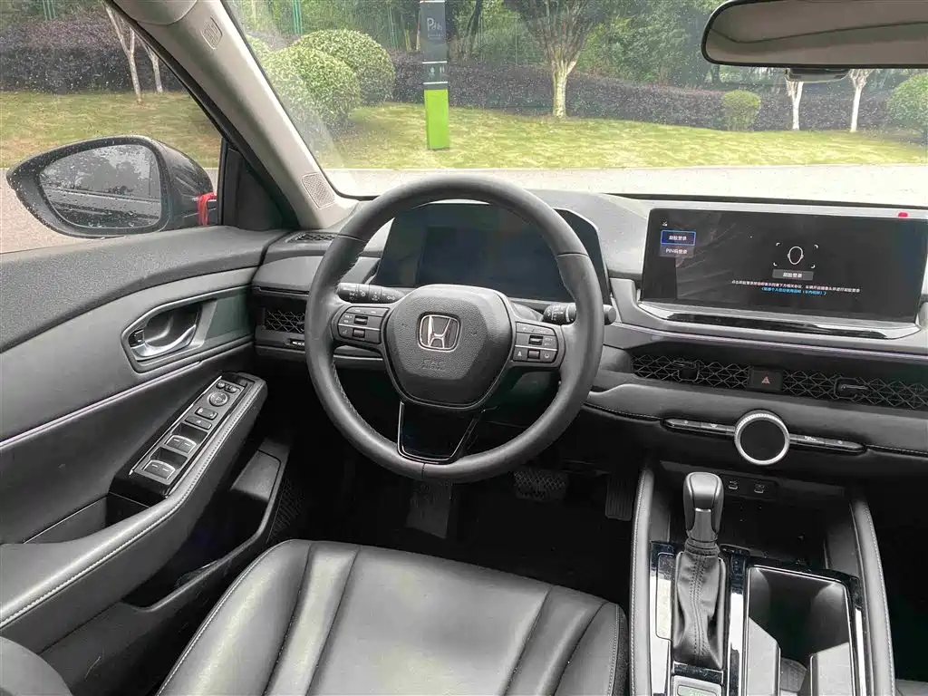 Honda Accord 2023 260TURBO Smart