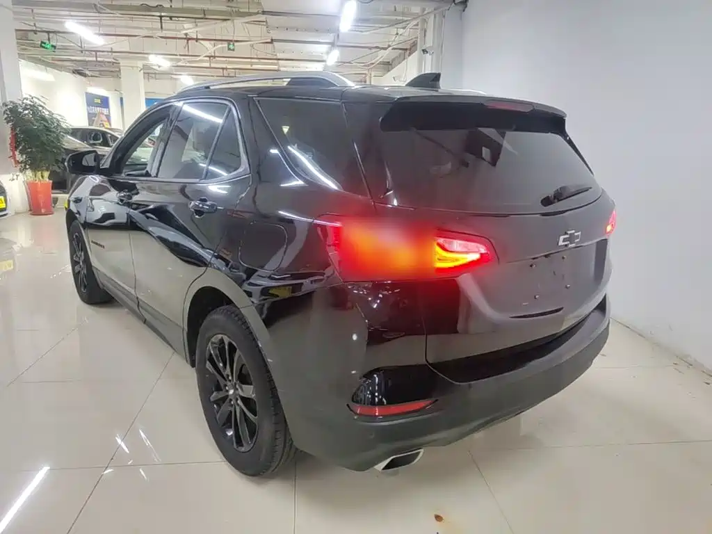 Chevrolet Equinox — миниатюра 5