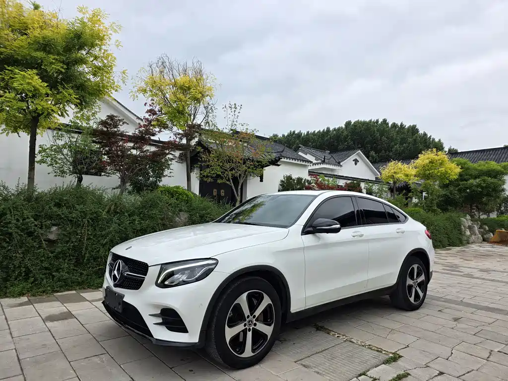Купить Mercedes-Benz GLC Coupe