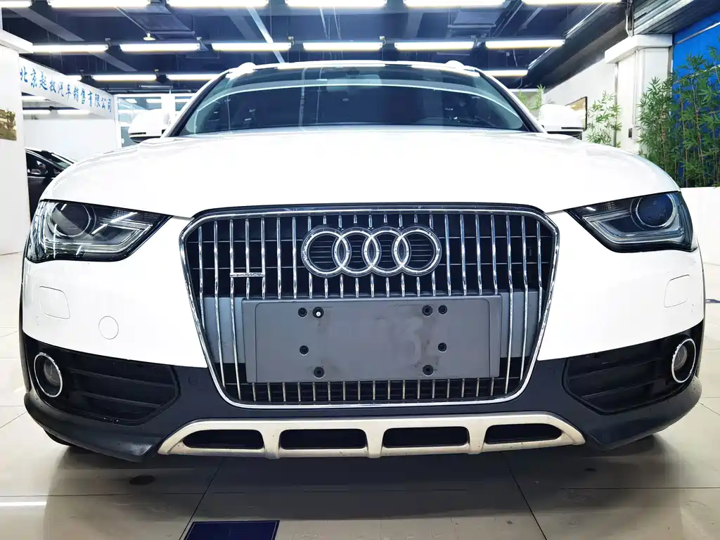 Audi A4 (Import) — миниатюра 8